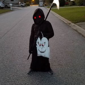 Meet your Posher, Lisa